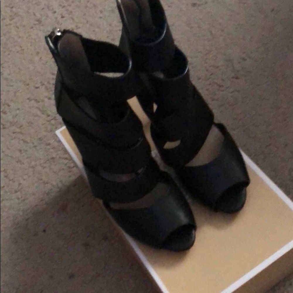 Michael Kors heels. Used but in great shape.